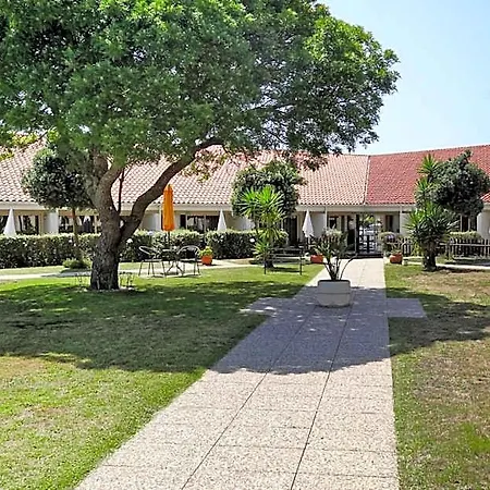 Clube Pinhal Da Foz, Esposende, For 2 Pers. Otel